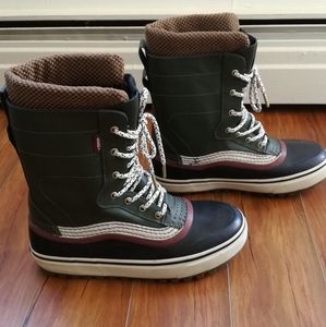 VANS Snow/Winter boots